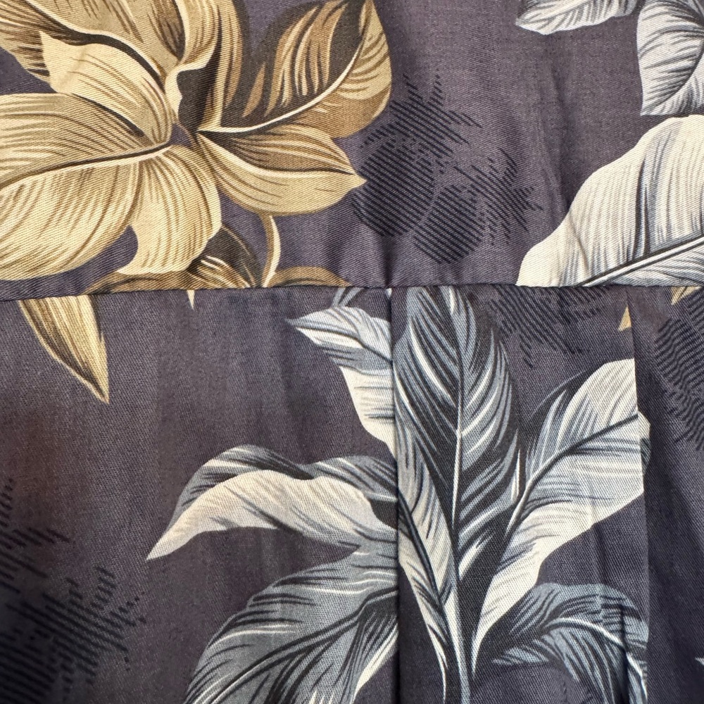Men's Tropical Leaf Print Shirt - Black and Tan - Picture 4 of 4